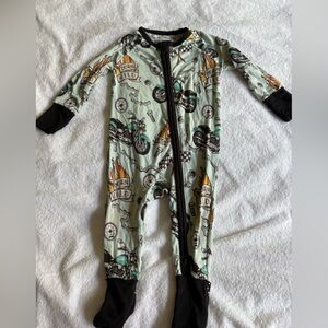 Wild Ride Kids Footie in Green and Black